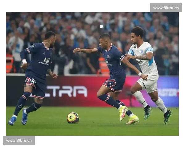 新手入门指南：适合观看的足球赛事推荐及观赛技巧 - 副本 - 副本