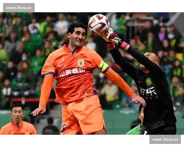 揭秘体育比赛规则中的常见误区与裁判判罚背后的真实逻辑分析 - 副本 (2)