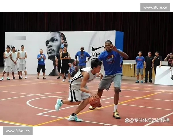 深入解析NBA比赛规则与普通篮球差异及实战影响全方位对比研究 - 副本 - 副本 - 副本
