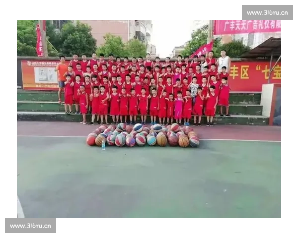 篮球比赛对新手来说是否易懂 观看体验如何提升 - 副本 - 副本 (2)